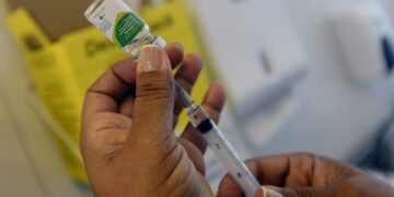 Síndrome Respiratória Aguda Grave pode ter causado a morte de 4 crianças em Foz
