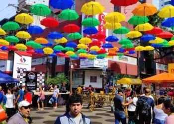 Crazy Week: evento declarado de interesse municipal promete movimentar o comércio em CDL