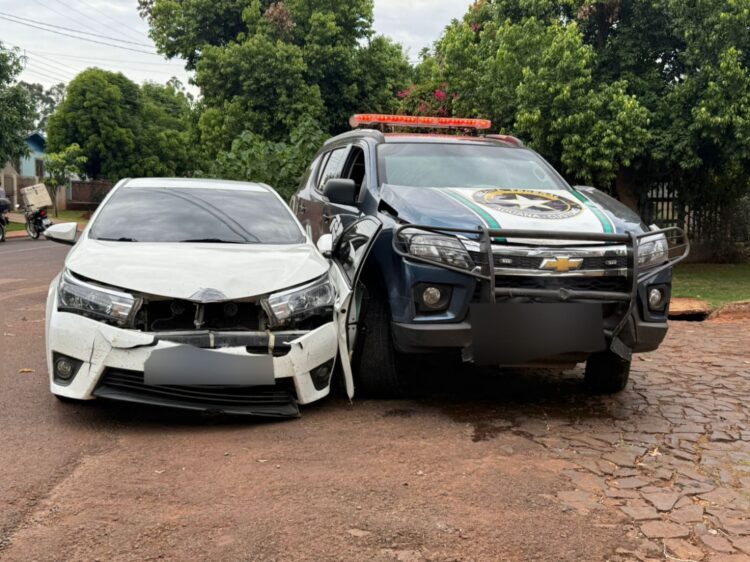 Após perseguição, Receita Federal apreende cigarros eletrônicos e óculos escuros avaliados em R$300 mil
