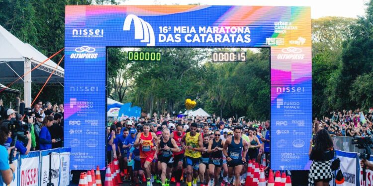 Meia Maratona das Cataratas reúne 4 mil pessoas no Parque Nacional do Iguaçu