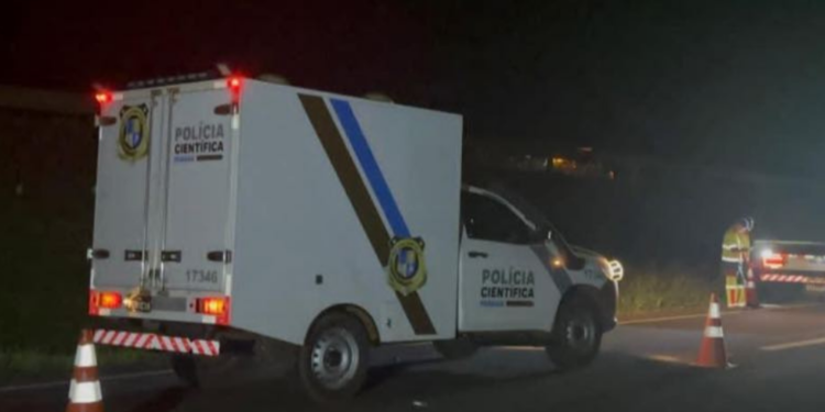 Casal morre atropelado por motorista bêbado na BR-277, próximo ao posto da PRF