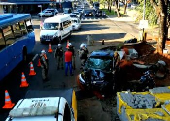 Prefeitura abre processo disciplinar contra guardas por possível omissão em acidente com morte de pai e filho