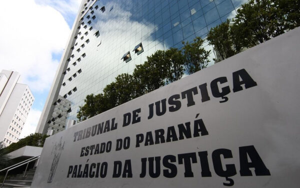 Concurso Público do TJ-PR oferece vagas em Foz do Iguaçu com salário de R$ 9,5 mil