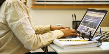 Mesmo com falta de pessoal mais de 80 servidores municipais estão em teletrabalho