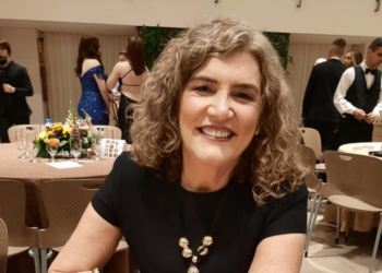 Coordenadora de jornalismo da Rádio Cultura, Dina Oro será homenageada na Câmara Municipal