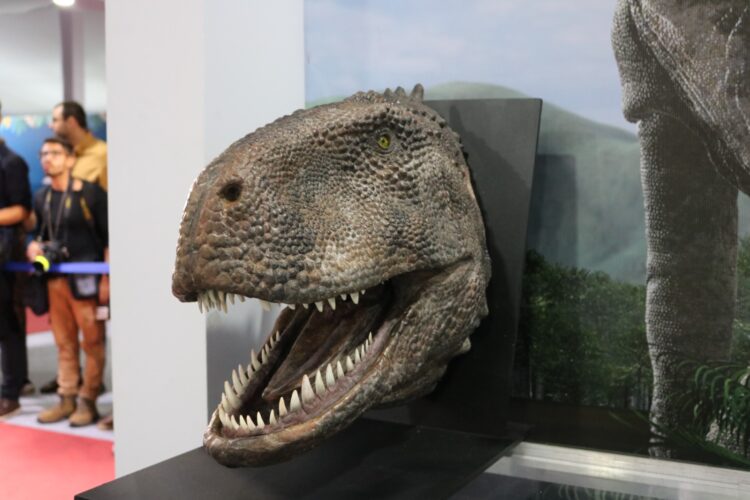 Foz sedia maior feira de paleontologia itinerante do Brasil na ExpoGeoMinE