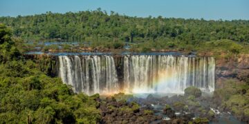 Parque Nacional do Iguaçu recebeu mais de 136 mil visitantes em maio