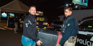 Caminhão transportando mais de uma tonelada de maconha é interceptado na BR-277