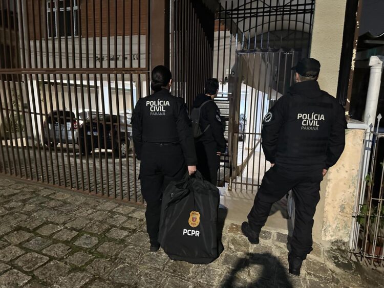 Políticos e servidores públicos são alvos em operação da Divisão de Combate à Corrupção