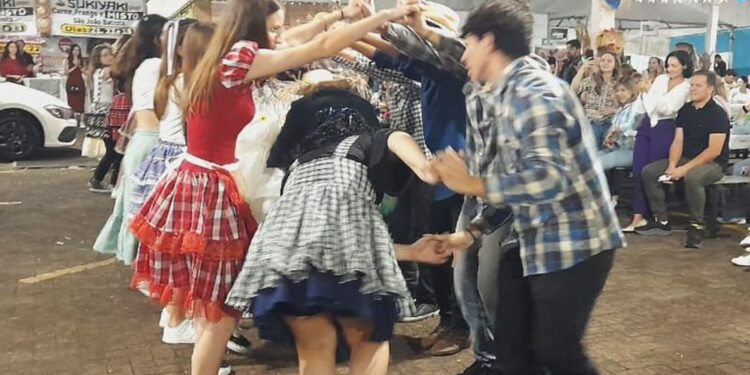 Em Foz do Iguaçu, Arraiá do Padroeiro começa nesta sexta-feira (20)