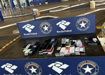 Carga de R$ 663 mil em smartphones é apreendida na Ponte Internacional da Amizade