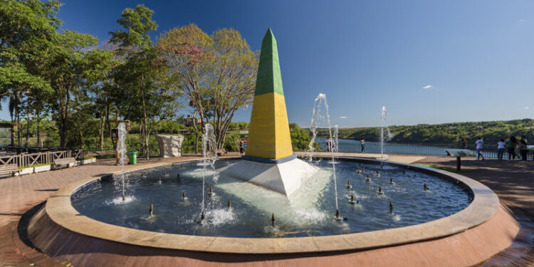 Marco das Três Fronteiras amplia horário de funcionamento no feriado prolongado de Corpus Christi