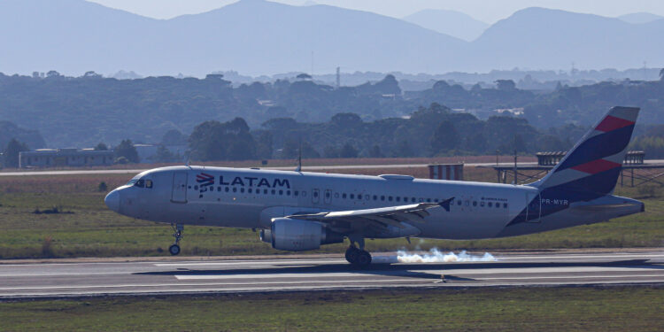 Latam anuncia voo entre Brasília e Foz do Iguaçu a partir de outubro