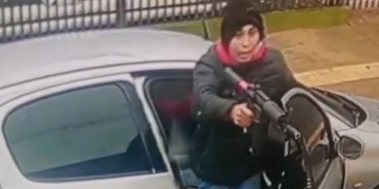Polícia investiga assalto violento em plena luz do dia no Jardim Ipê