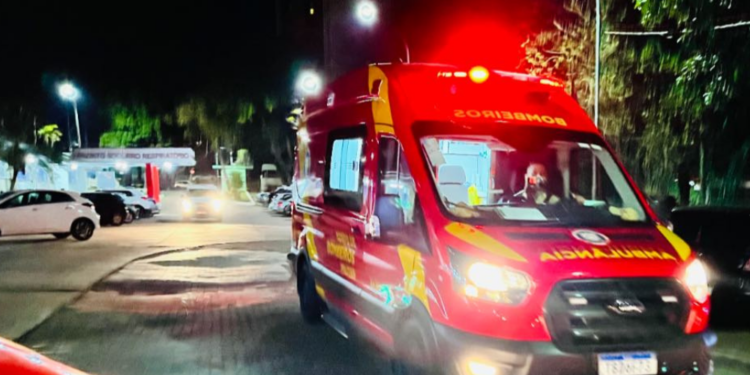 Motociclista da Uber é baleado durante assalto no Jardim Guarapuava