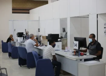 Silva e Luna envia para Câmara projeto que cria mais 237 cargos efetivos na prefeitura