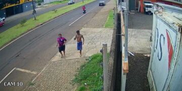Com a divulgação de foto, polícia quer ajuda da população para identificar suspeitos de tentativa de homicídio