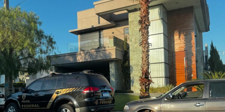 Foz amanhece com operação de combate ao tráfico internacional de drogas