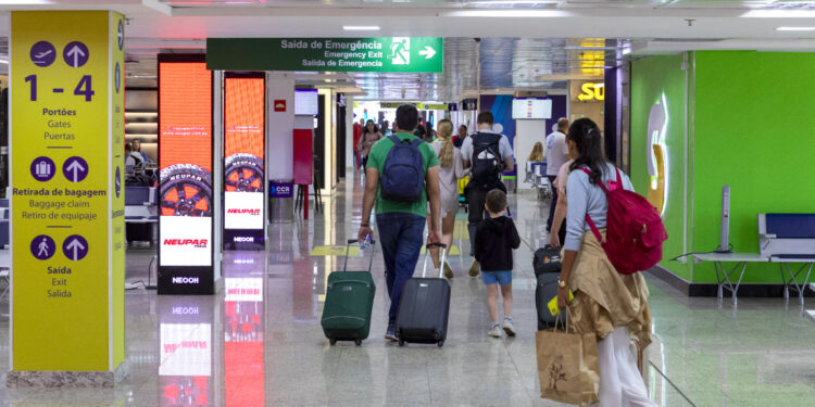 Pesquisa no aeroporto de Foz aponta crescimento de 11% no primeiro semestre