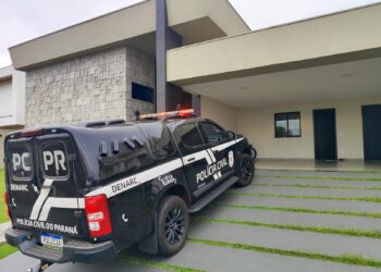 Em operação contra o tráfico, polícia bloqueia casa em condomínio de luxo e descobre movimentação de R$ 14 milhões