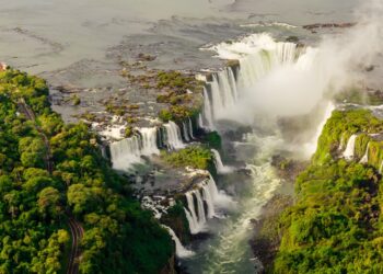 Últimos dias para votar nas Cataratas do Iguaçu no “Oscar do Turismo” 2025; veja como