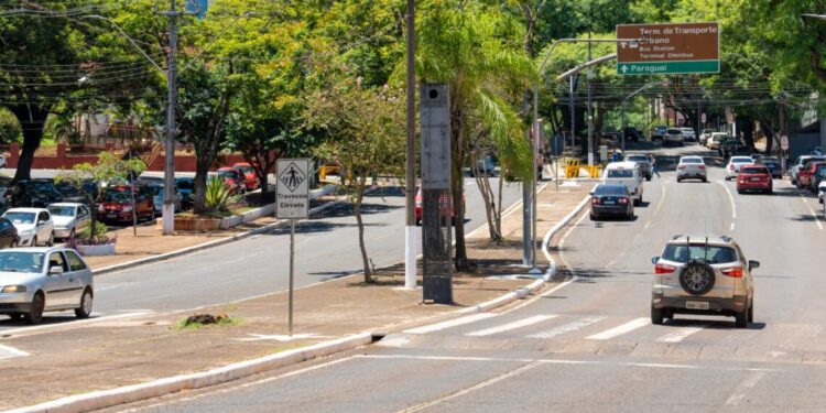Pesquisa em domicílios quer identificar perfil socioeconômico de Foz do Iguaçu