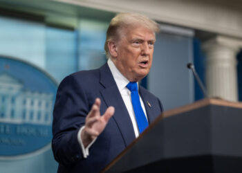 Tarifa dos EUA: É Hora de Ponderar, Não de Alarmar