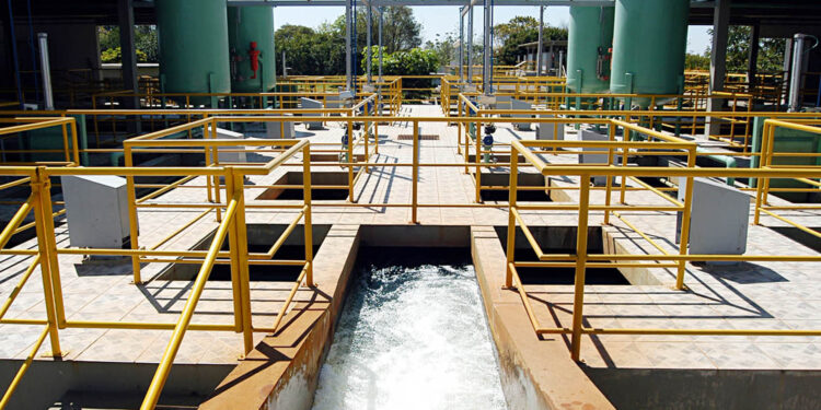 Sanepar disponibiliza água tratada para 100% da população de Foz do Iguaçu