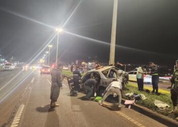 Casal de estudantes de medicina morre em grave acidente envolvendo moto no Paraguai