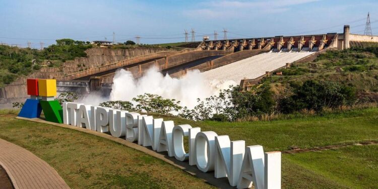 Estão abertas inscrições para bolsistas do Programa Mais Engenharia na Itaipu