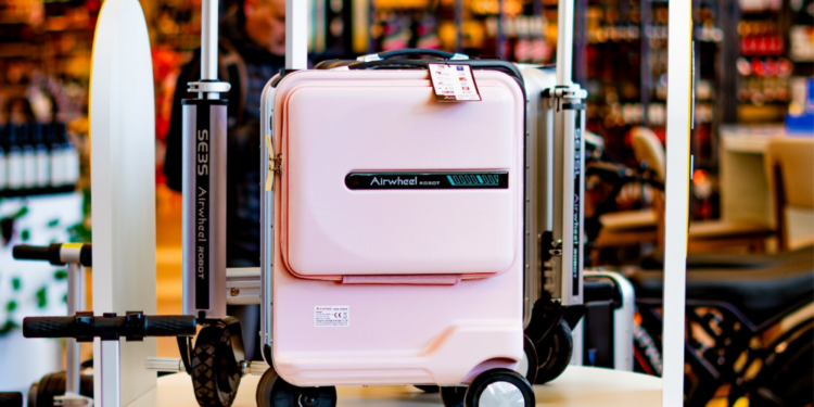 Mala inteligente Airwheel chega à New Zone Importados com tecnologia de ponta