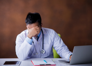 Negativa de atestado é principal causa de agressões a médicos nas UPAs