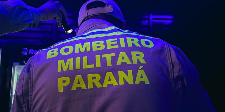 Ação integrada em Foz do Iguaçu fecha bares e aponta falhas de segurança