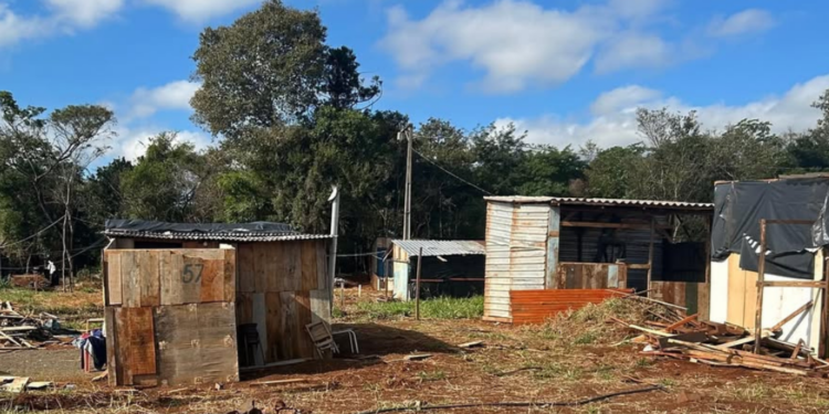 Audiência Pública cobra plano habitacional e denuncia risco de novos despejos