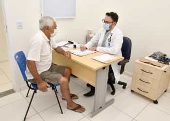 Prefeitura afirma que saúde atendeu 800 mil pessoas e reduziu filas em 2025