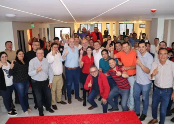 Pré-candidato em Ciudad del Este promete 1.500 cargos a dirigentes do partido