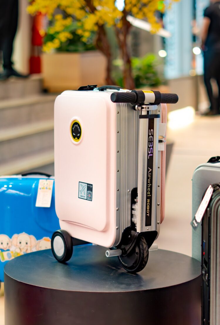 Mala inteligente Airwheel chega à New Zone Importados com tecnologia de ponta