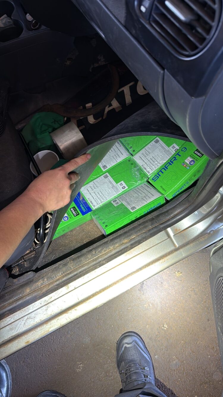 Receita Federal apreende R$ 220 mil em celulares e cigarros eletrônicos na Ponte da Amizade