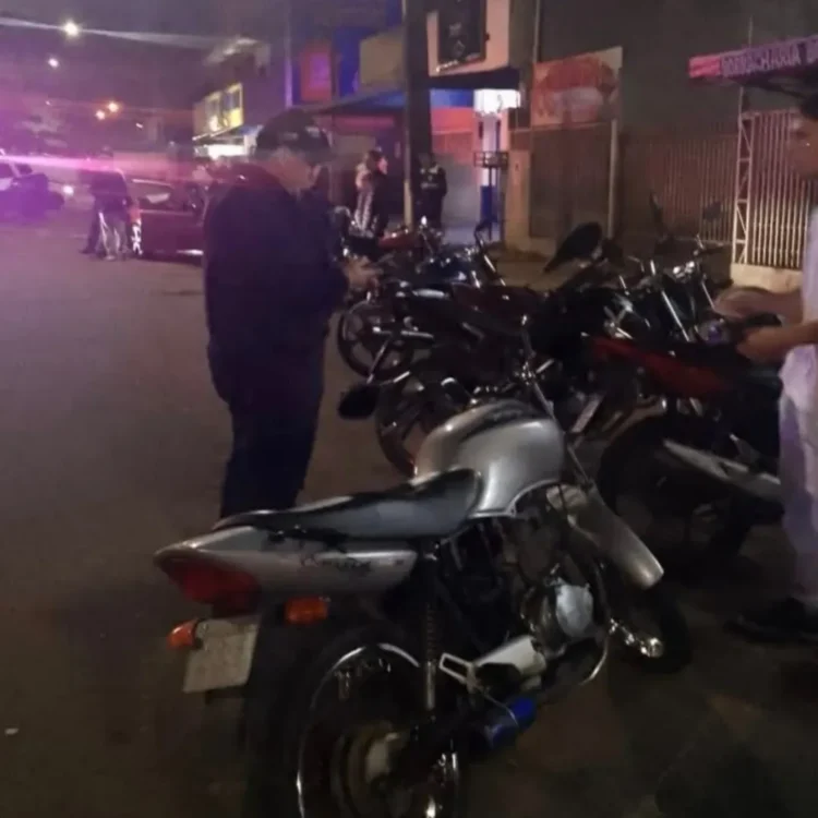 Megaoperação apreende 21 veículos na região Sul durante a madrugada deste domingo