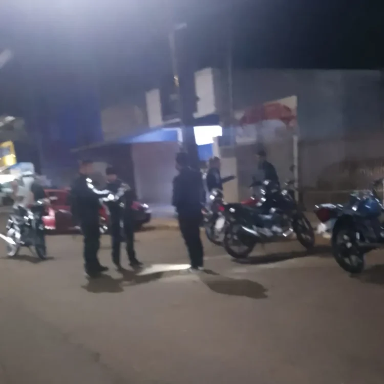 Megaoperação apreende 21 veículos na região Sul durante a madrugada deste domingo