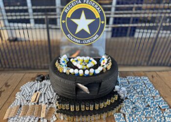 Receita Federal apreende R$ 15 mil em anabolizantes e medicamentos para obesidade