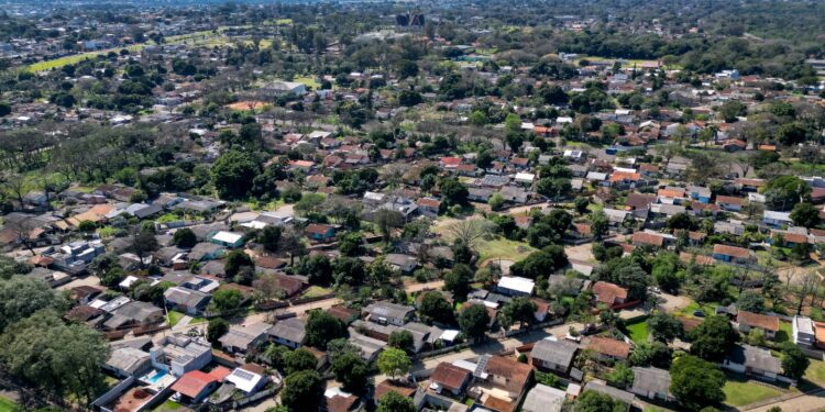 No terceiro leilão esse ano, Itaipu pretende vender mais 25 casas desocupadas da Vila A