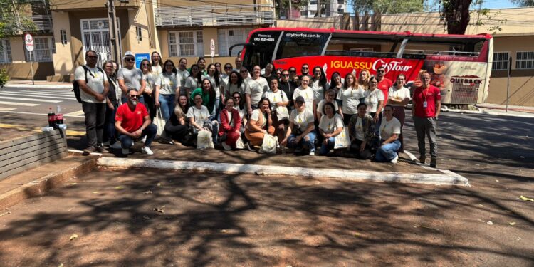 Projeto de formação continuada fortalece identidade cultural de Foz do Iguaçu com professores