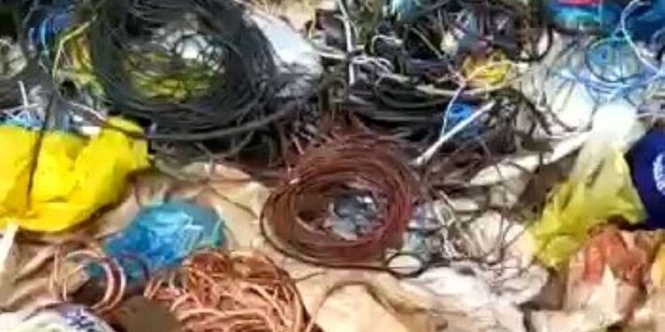 Depósito de recuperados da Polícia Civil guarda todo tipo de produtos furtados e não reclamados