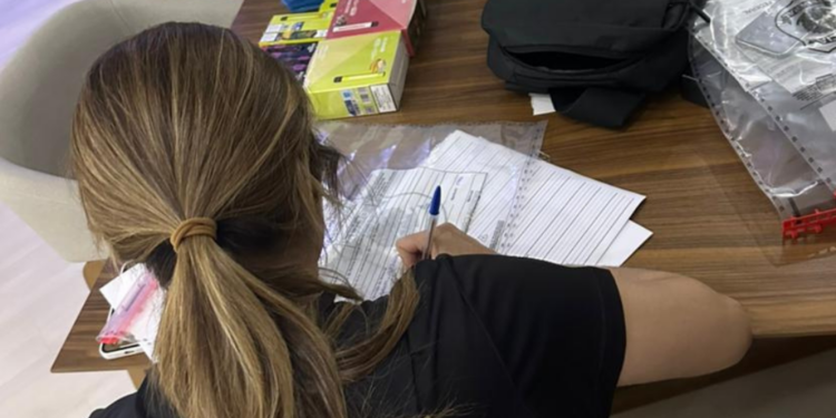 PF deflagra operação contra rede de contrabando em Foz, Curitiba e São Paulo