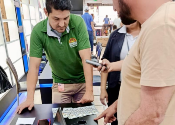 Prefeitura de Ciudad del Este garante devolução de dinheiro a turistas lesados no comércio