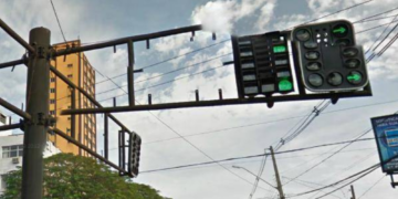 Foz do Iguaçu terá parceria com Google para sincronizar semáforos com IA