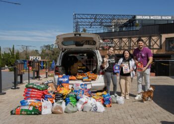 Complexo Dreams entrega 1º lote de ração e prorroga campanha “Patinhas Solidárias”