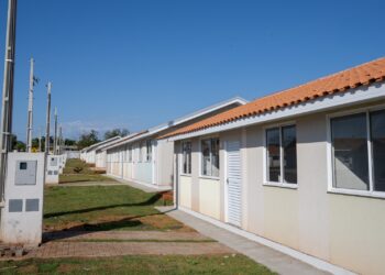 Projeto Moradias: entrega de 52 casas populares aguarda serviços complementares