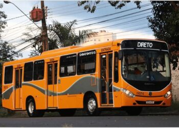 Viação Santa Clara abre novas vagas para motoristas de ônibus em Foz do Iguaçu
